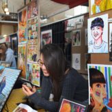 073_Bizarre-Artistique-2025-ASA_inside-market-Ting_MB_1Q6A7710-1