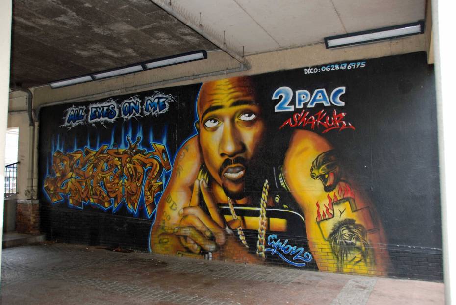tupac by espion mural