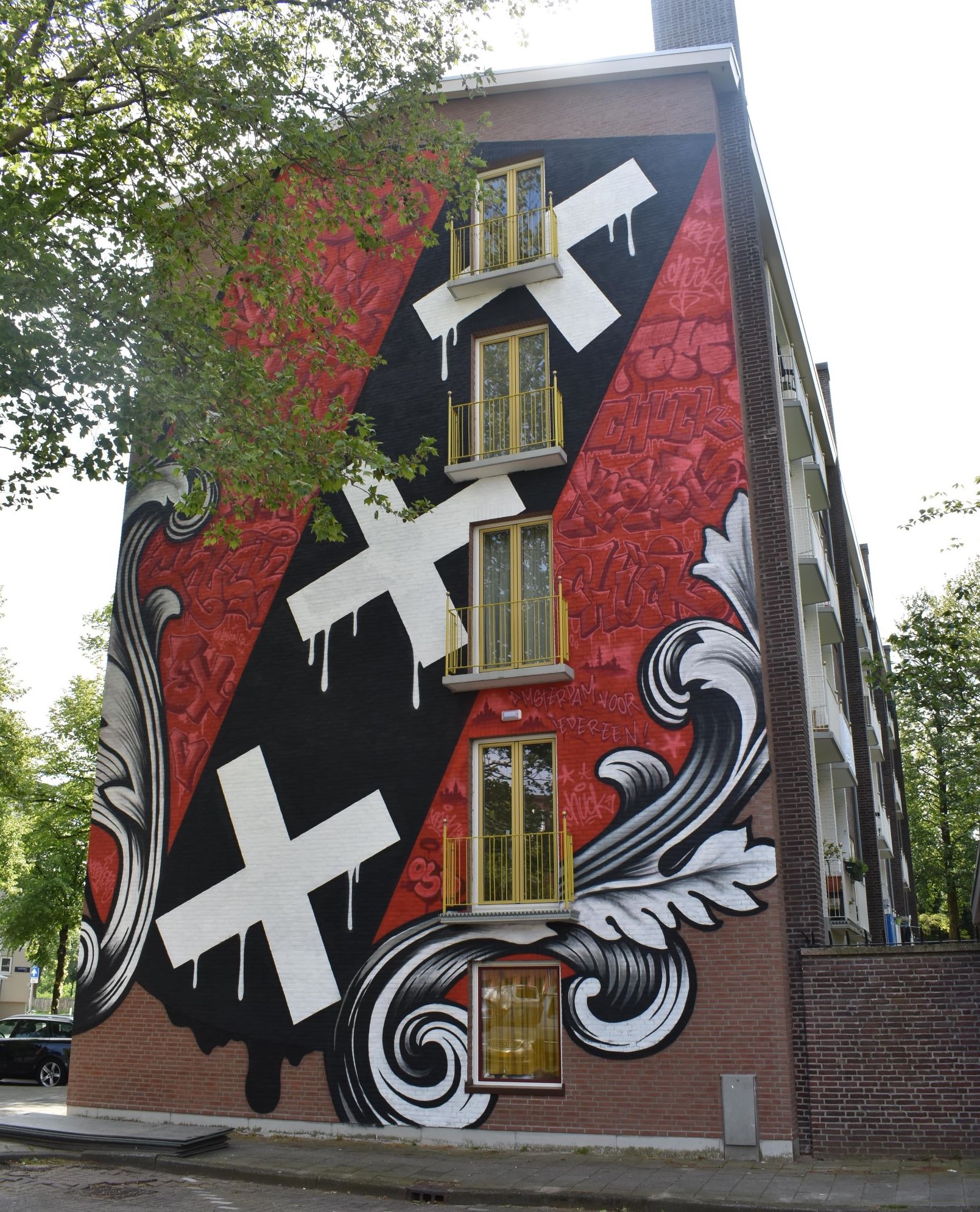 Kash Chuck The World S Biggest City Coat Of Arms Amsterdam Asa Amsterdam Street Art